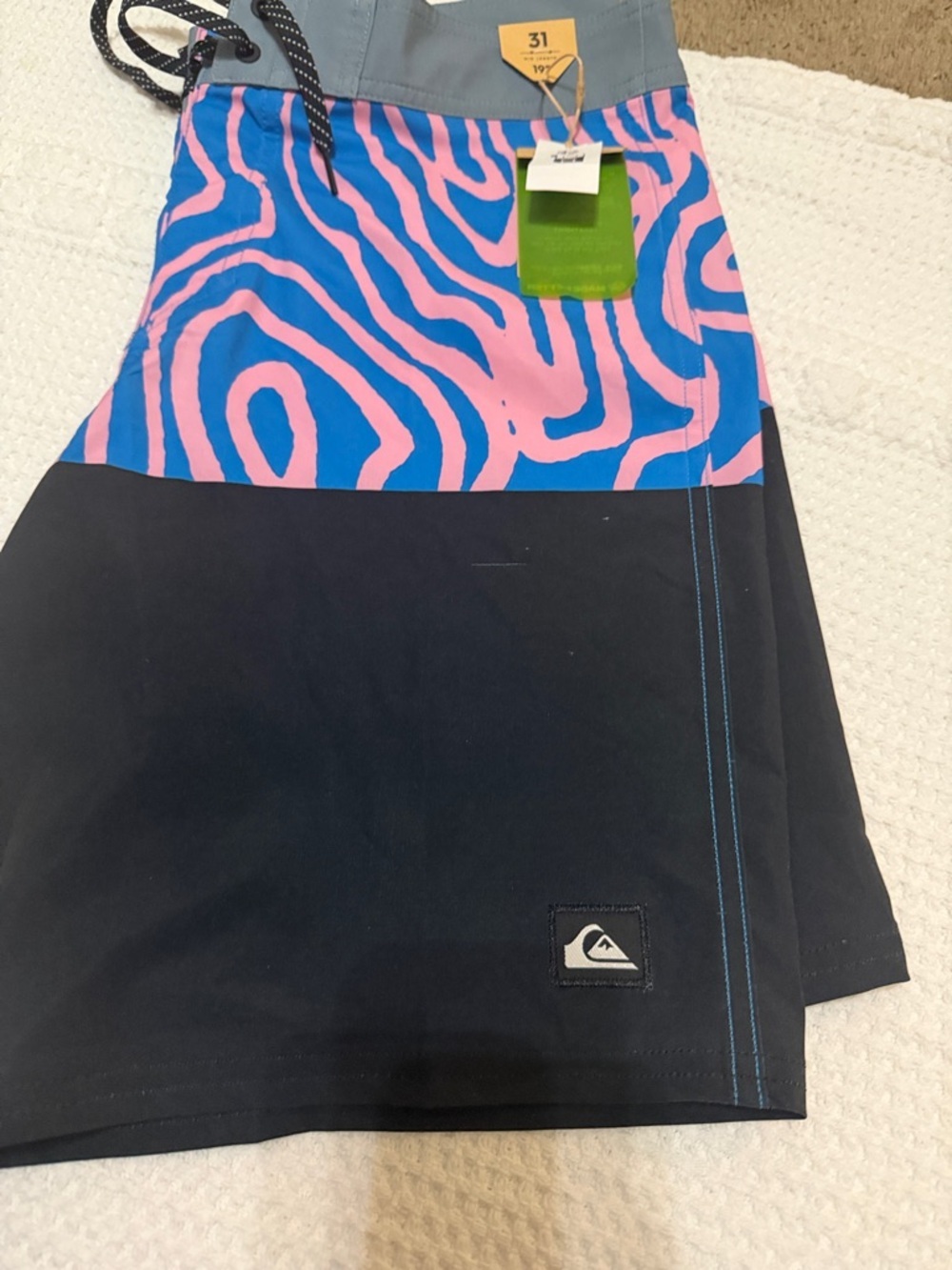 Quiksilver Men’s Pink & Blue Zebra Print Boardshorts with Black Panels - Picture 7 of 7